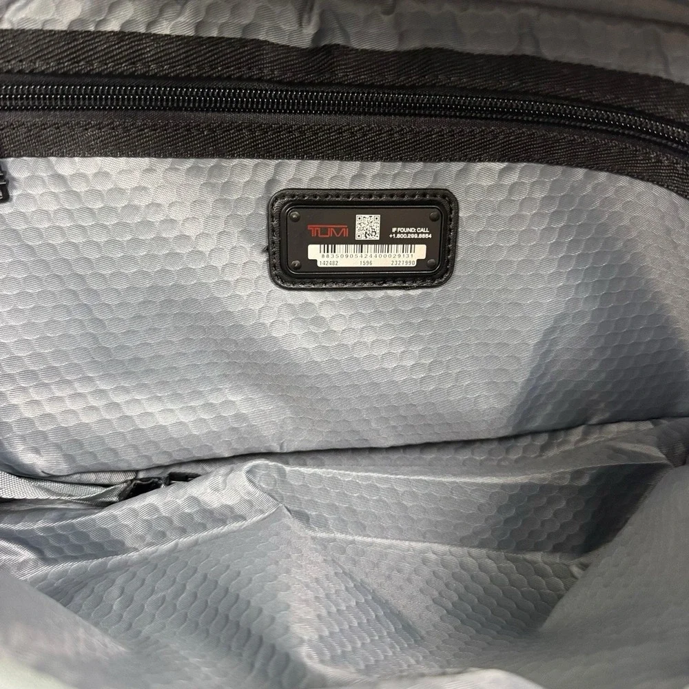 Tumi Alpha Bravo Platoon Sling Crossbody Bag Black‎ Travel Luxury
